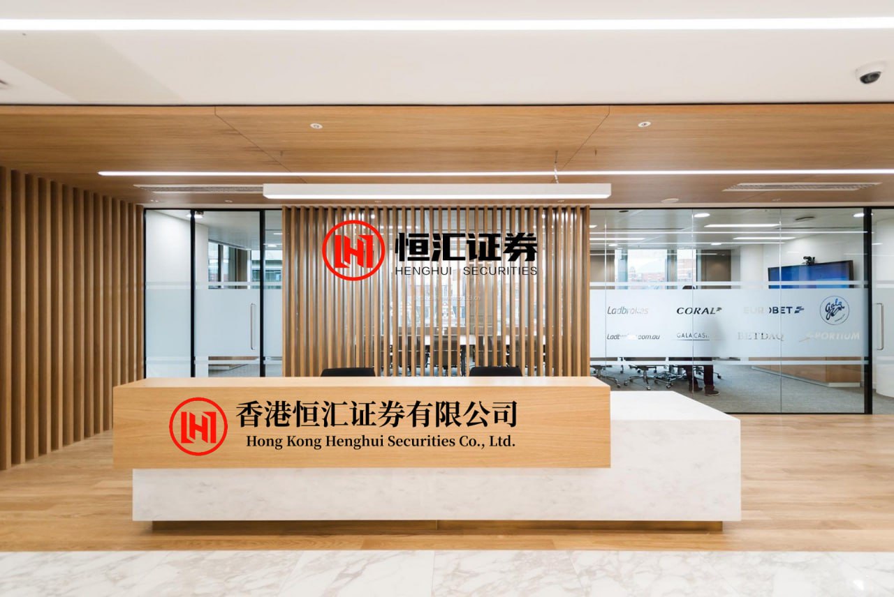 镕盛融资官网 故事湖南女子怀胎8月查出艾滋,男友全家弃掉百万家产,连夜逃跑